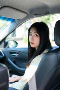 立体駐車場最上階で始まる主婦の秘密口奉仕